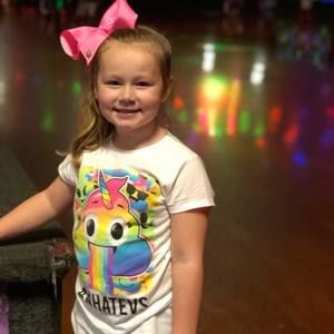 Meet your Posher, Valarie